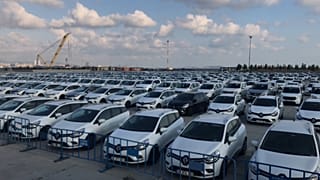 İmamoğlu’nun "israf" dediği araçlar Yenikapı’ya getiriliyor