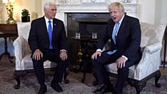 Johnson zu Pence: "Wir wollen Eure Chlorhühnchen nicht!"