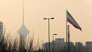 فرانسه و بریتانیا: تلاش‌ها برای تنش‌زدایی با گام سوم ایران ضربه می‌خورد