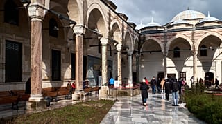 Topkapı Sarayı Cumhurbaşkanlığı'na bağlandı, personel KHK ile geçici görevli sayılıyor