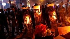 Hong Kong, l'aeroporto a rischio scontri