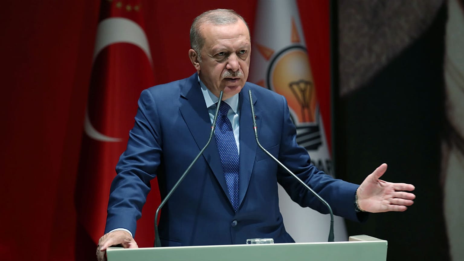 هشدار اردوغان به آمریکا: در مقابل ارسال سلاح به گروه‌های کردی در سوریه ساکت نمی‌مانیم