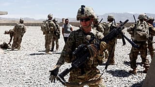 طالبان: توقف مذاکرات به معنی تلفات بیشتر برای آمریکایی‌ها است