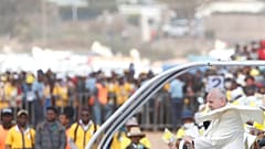 1 Mio bei Papstmesse auf Madagaskar: Mit kleinen Schritten Welt retten