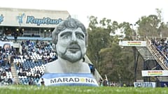Evine dönen Maradona'ya 25 bin kişilik karşılama