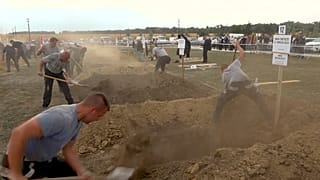 Чемпионат по рытью могил