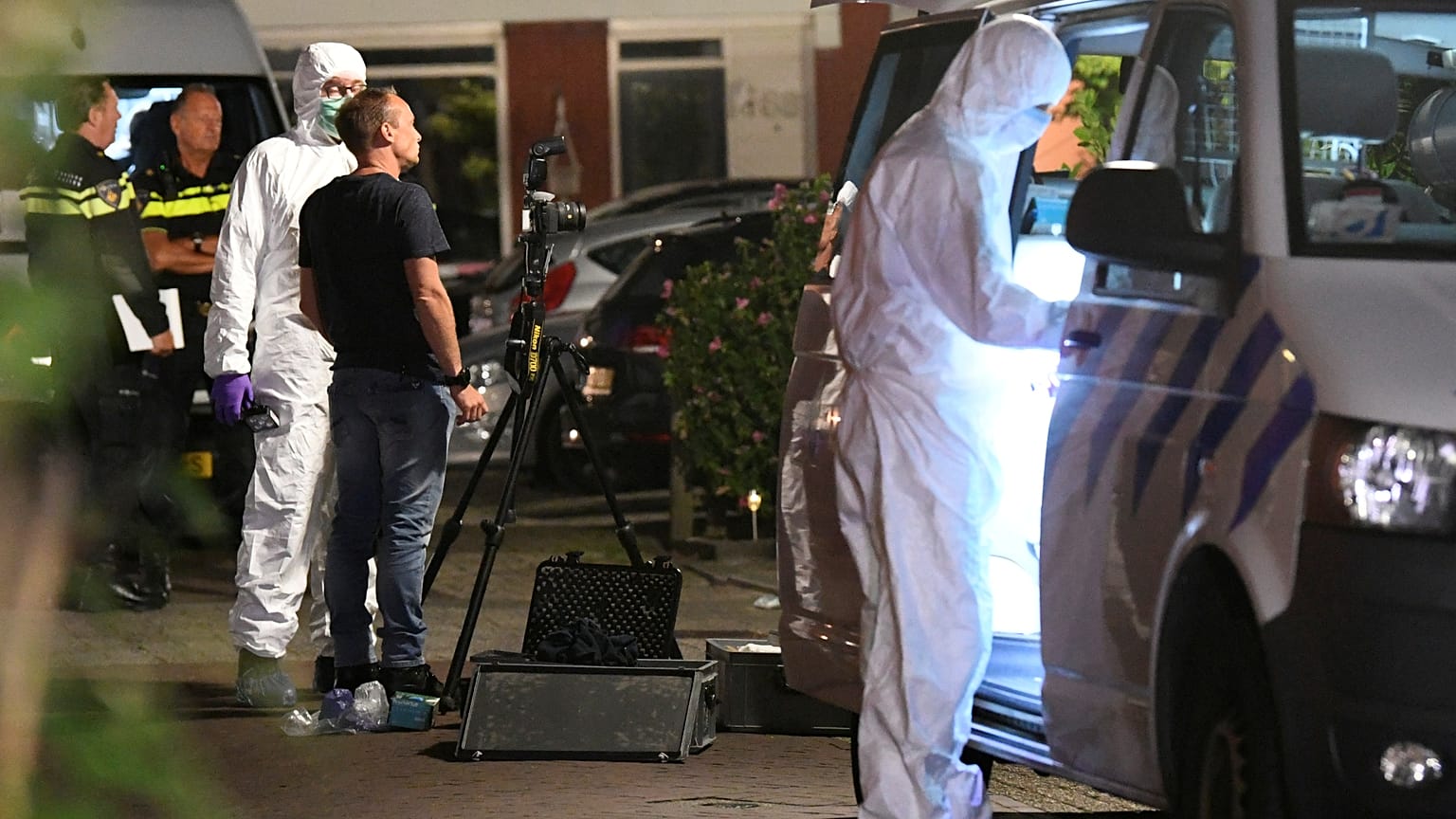 Οικογενειακή τραγωδία στο Ντόρντρεχτ - Αστυνομικός ο δράστης