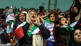 واکنشها به درگذشت دخترآبی؛ از باشگاه «آ اس رم» تا جعفر پناهی