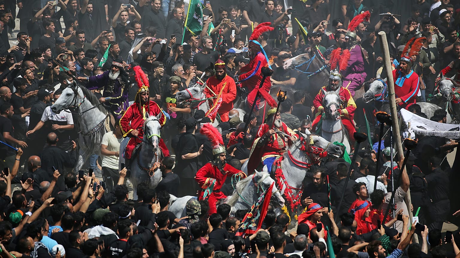 احتفال عاشوراء في العراق