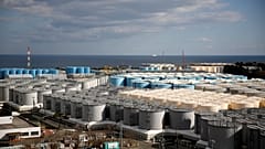 Ραδιενεργά ύδατα της Φουκουσίμα «πνίγουν» την κυβέρνηση του Τόκιο