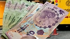Arjantin merkez bankası kur şokunu engellemek için bir ayda döviz rezervinin %22'sini kullandı