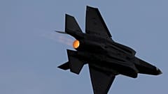 ABD, Polonya'ya 32 F-35 savaş uçağı satacak