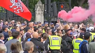 "Operation Yellowhammer" prevê um Brexit sem acordo caótico 