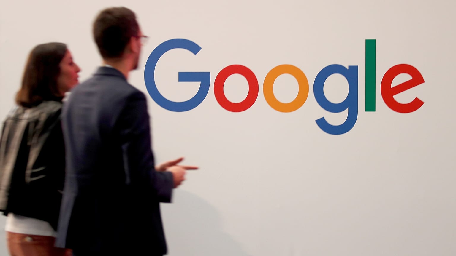 Google pagará casi 1.000 millones de euros a Francia para evitar ir a juicio