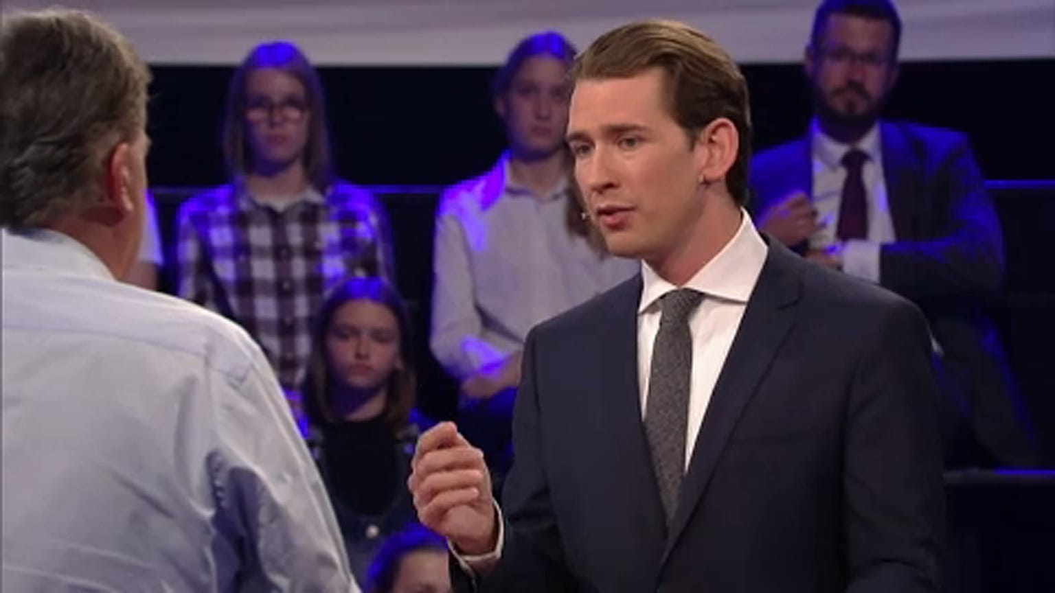 A felbomlott osztrák koalíció sorsáról vitáztak