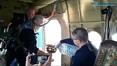 Священники с самолета окропили Тверь святой водой, чтобы избавить от пьянства