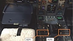 Caffè sul pannello di controllo, aereo costretto ad atteraggio di emergenza