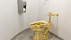 Maurizio Cattelan, AMERICA, 2016