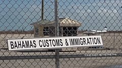Mitten in Aufräumarbeiten: Neuer Tropensturm "Humberto" trifft Bahamas