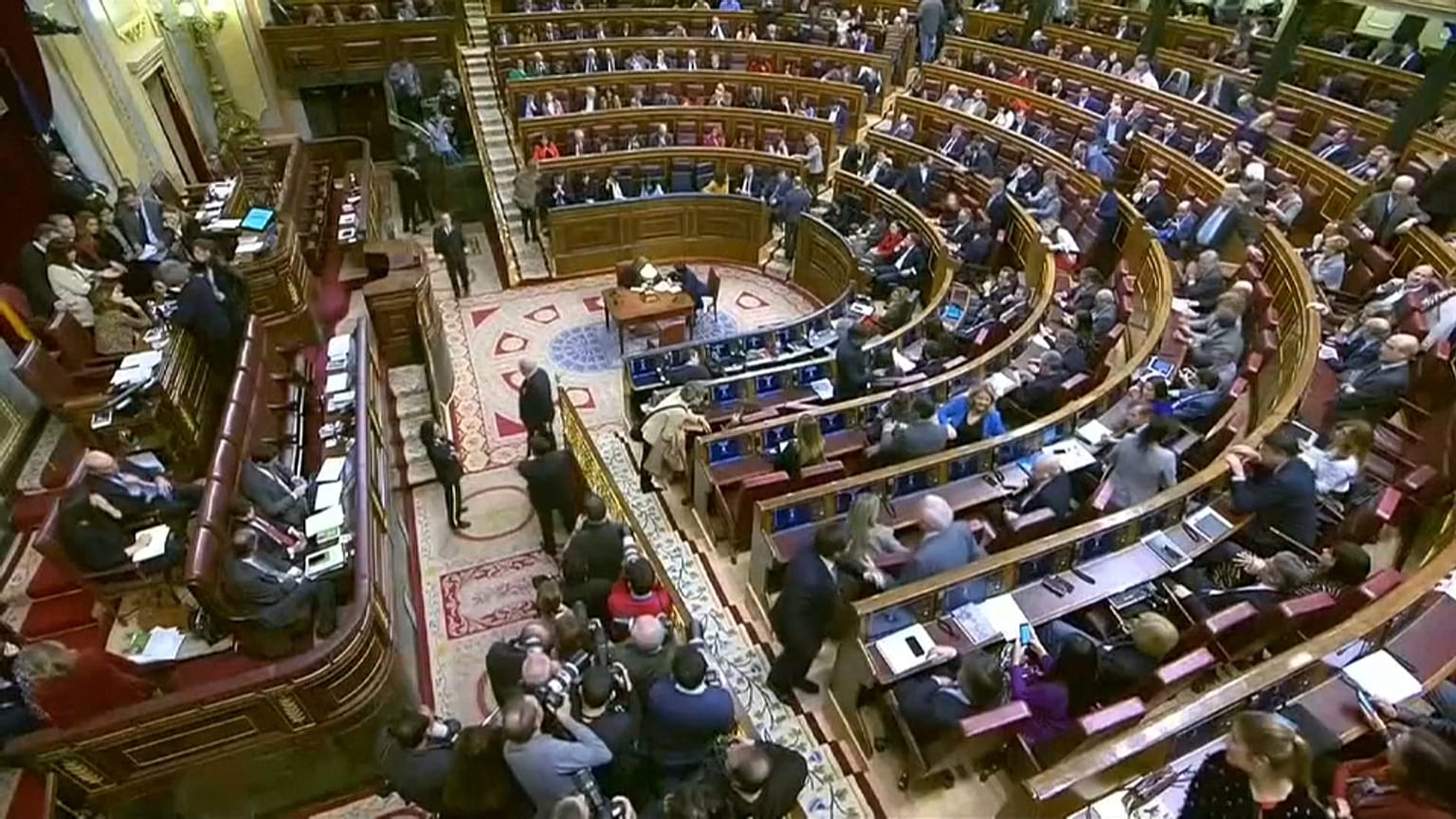 El rey Felipe VI abre ronda de consultas con la amenaza de elecciones en el horizonte