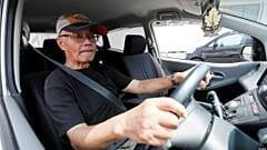 Geçim sıkıntısı çeken Japon emekliler çalışmak zorunda kalıyor