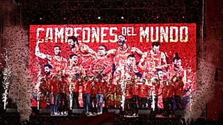 España celebra el oro con sus héroes