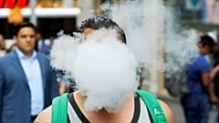 Η Νέα Υόρκη απαγορεύει τα ηλεκτρονικά τσιγάρα με γεύσεις