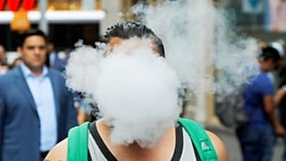 Szigorítják az e-cigik kereskedelmét több amerikai államban