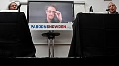 Edward Snowden dice que le encantaría que Macron le concediera asilo en Francia