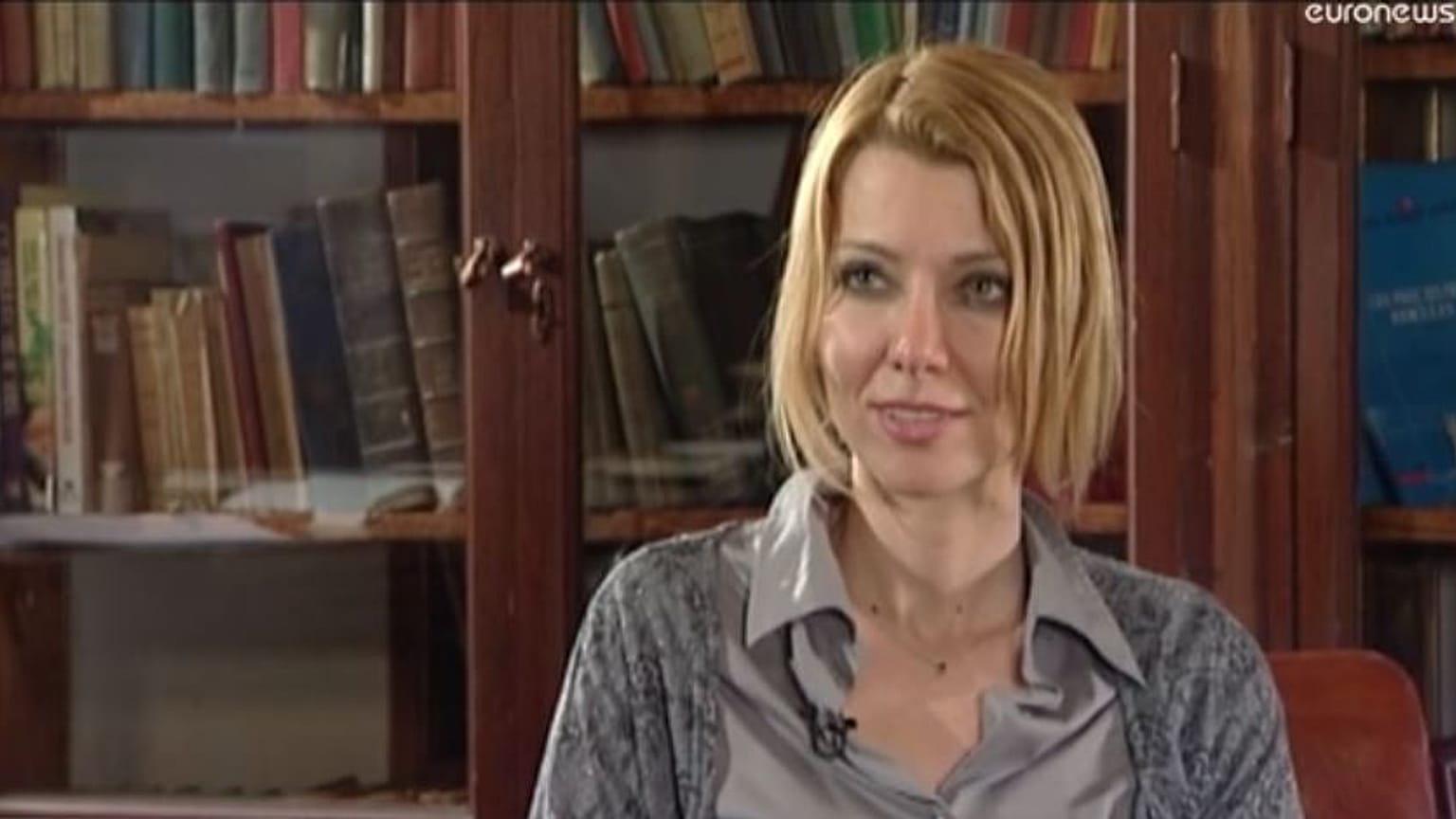 Elif Şafak'ın son romanı ile ilgili 'intihal' iddialarına Doğan Kitap'tan kınama