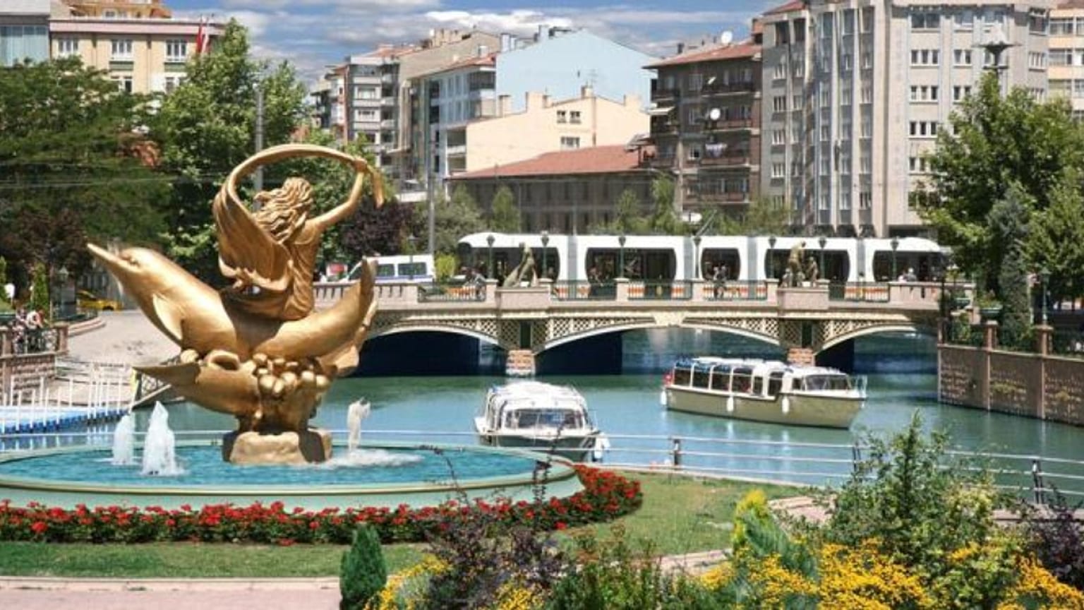 CHP Eskişehir İl Yönetimi'ne kayyum atandı