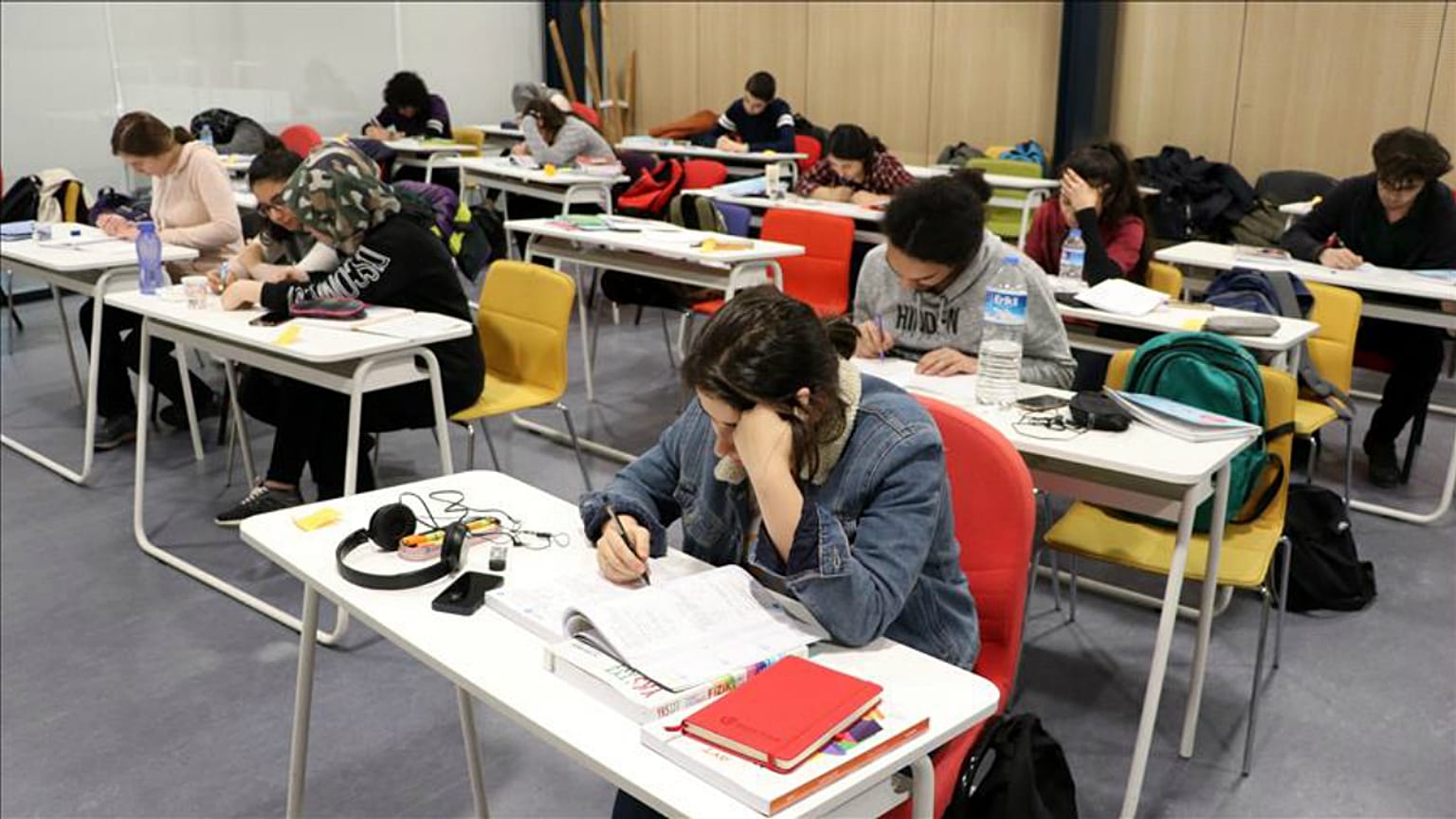 Fransız heyet, Türk lisesi sorununu aşmak için Ankara’da