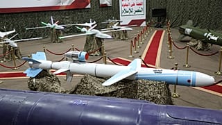 صواريخ ومسيرات عرضها يوم أمس "الإعلام الحربي الحوثي"  