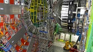 Felújítják a CERN-t