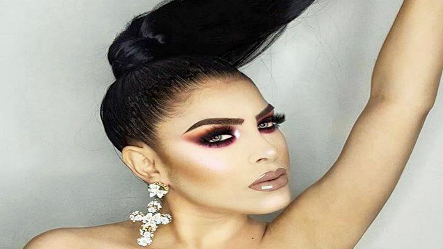 صورة من حساب كلوديا أوتشوا على فيسبوك