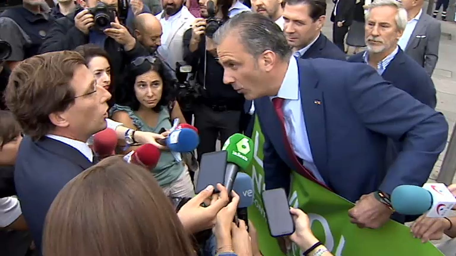 Vox niega la violencia de género durante el homenaje a una mujer asesinada por su pareja