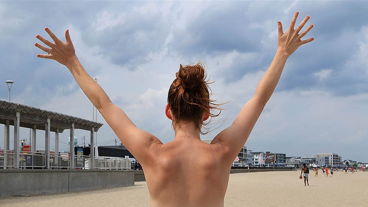 Free the nipples hareketi