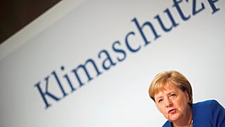 Angela Merkel habla durante una conferencia de prensa en el Futurium de Berlín, Alemania, el 20 de septiembre de 2019.