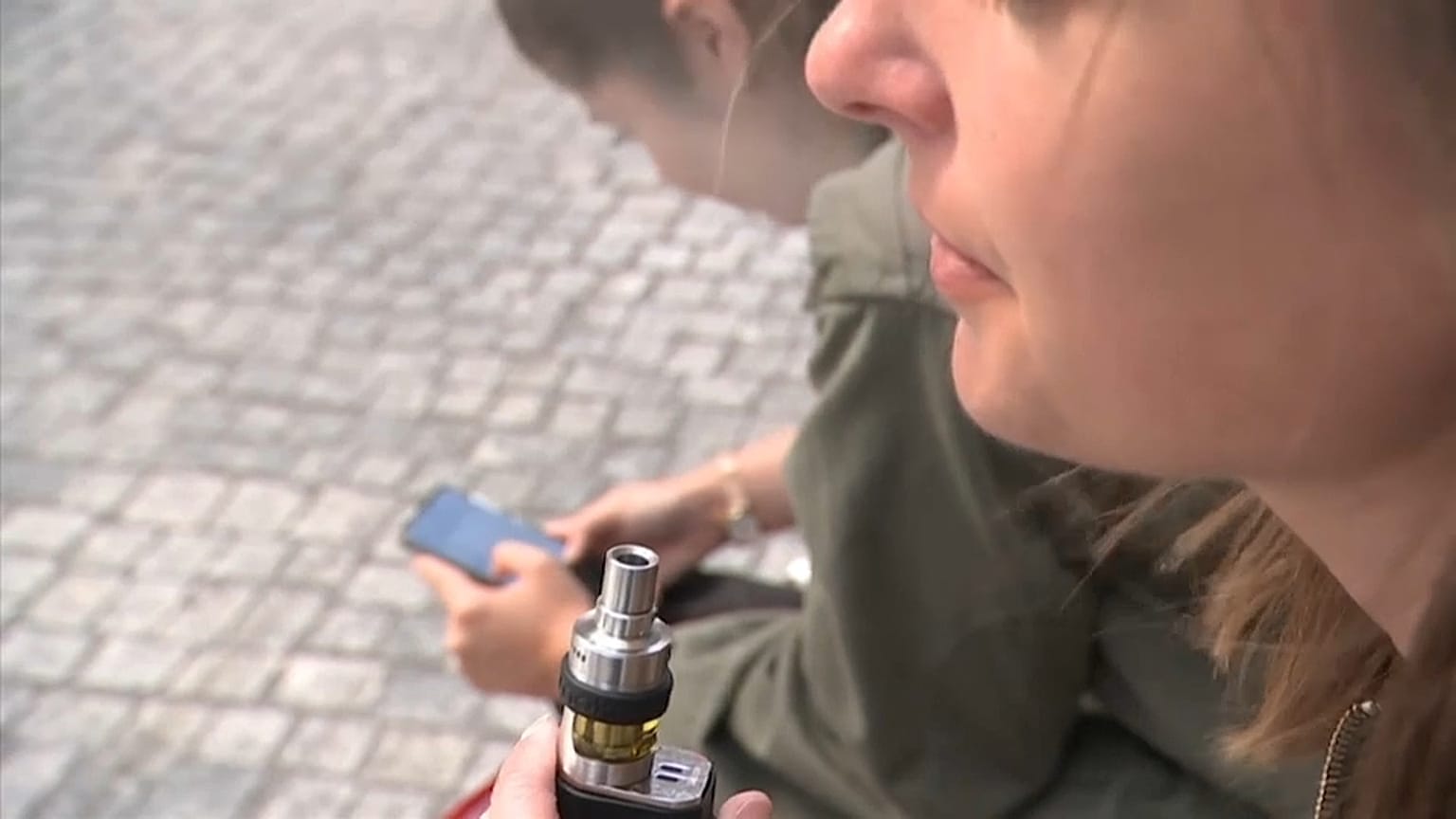 Se extiende el mal del vapeo en Estados Unidos: 530 casos y siete muertes