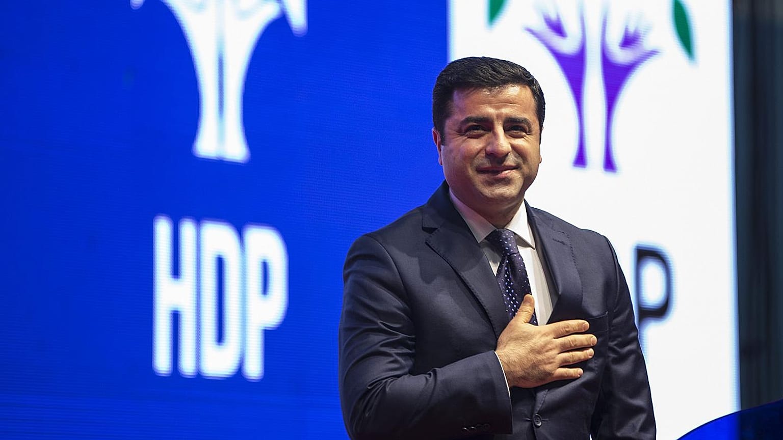 Tahliyesi beklenen Demirtaş'a Ankara Savcılığı'ndan aynı suçlamadan ayrı bir soruşturma 