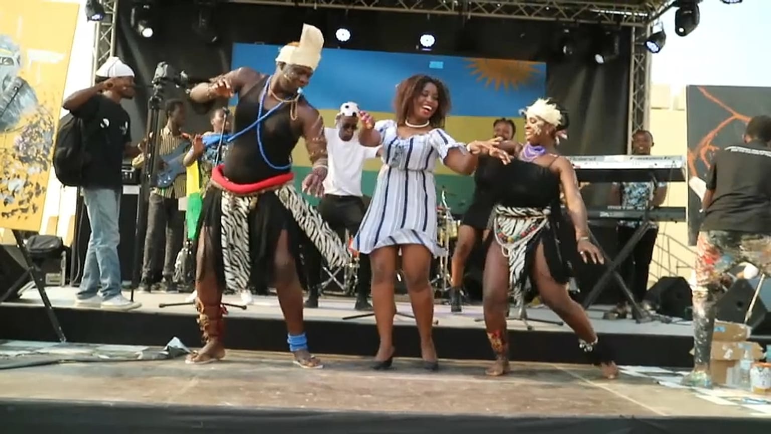 Luanda transforma-se em montra da cultura Africana   