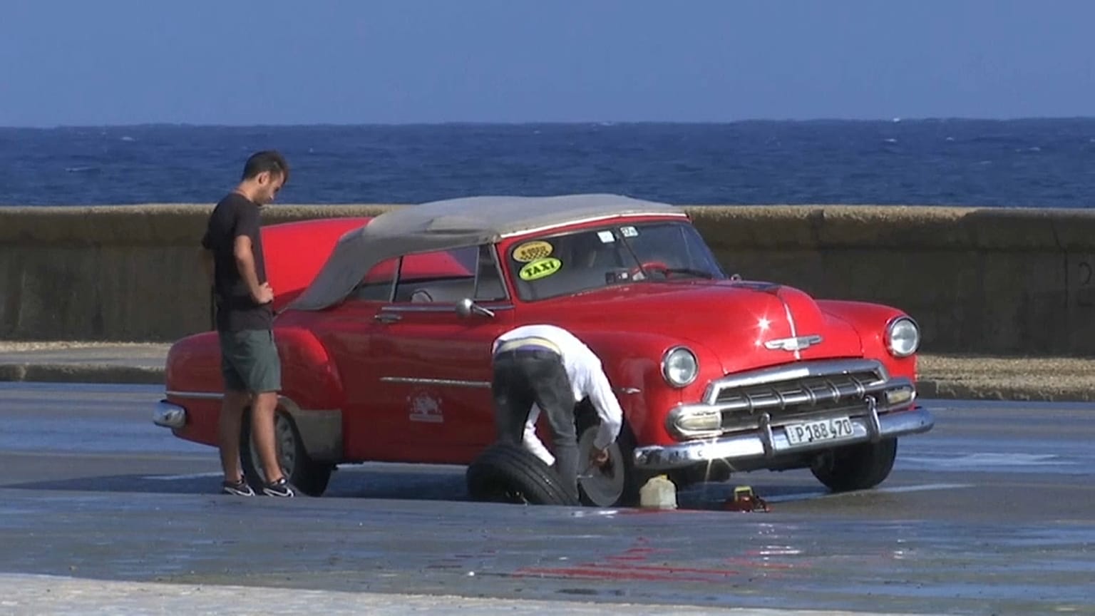 Cuba, "bloqueada" en el tiempo