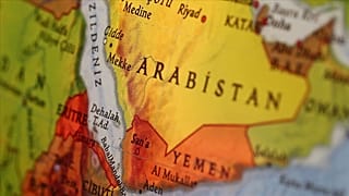 Yemen'de aynı aileden 5 kişi koalisyon uçaklarının hava saldırısında hayatını kaybetti
