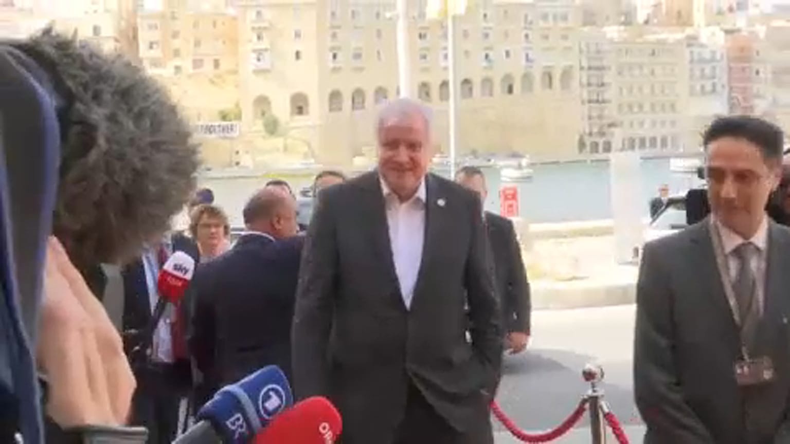 Immigrazione: accordo sulla redistribuzione al vertice di Malta