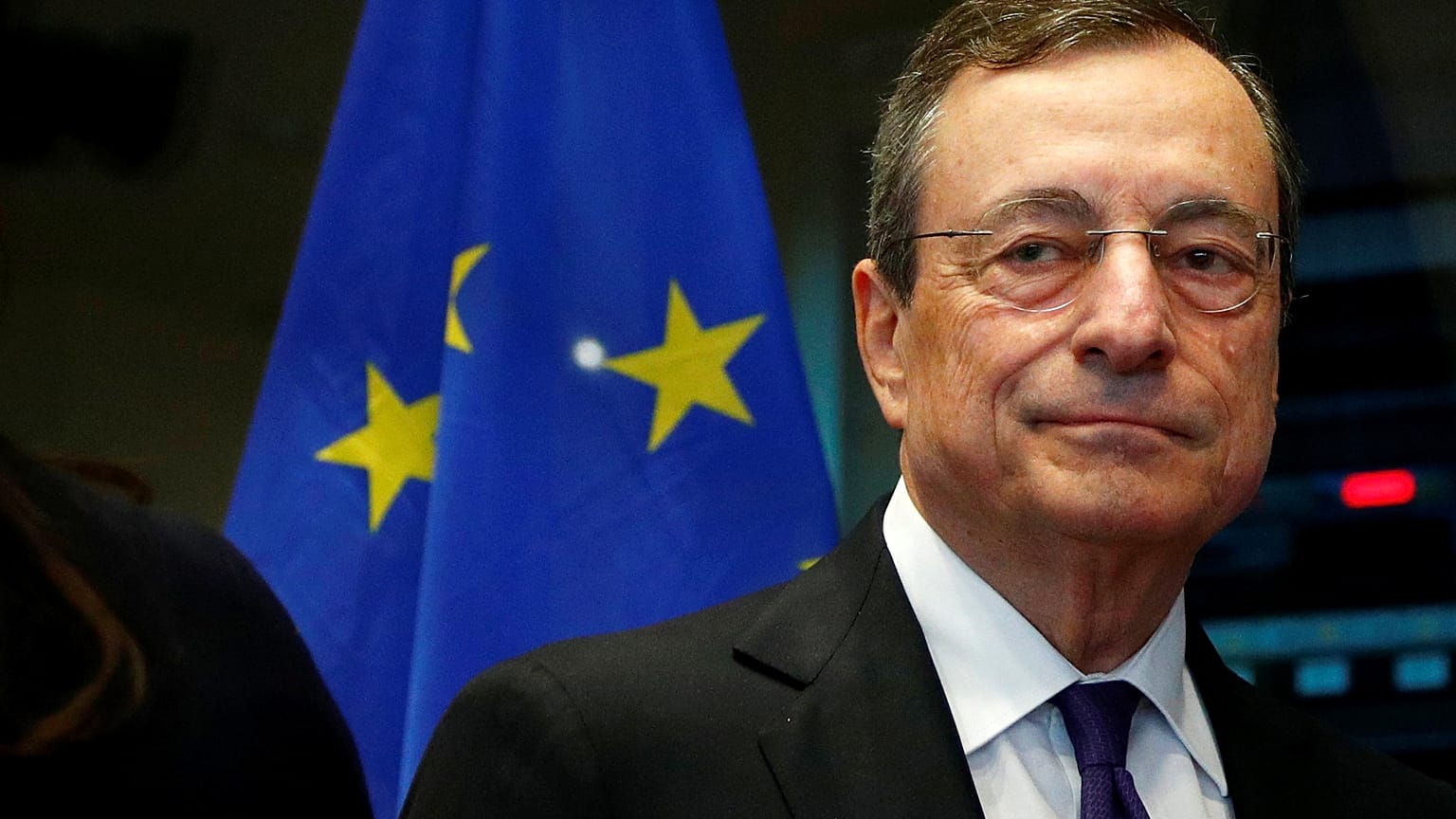 Η Ελλάδα υπό προϋποθέσεις στο πρόγραμμα ποσοτικής χαλάρωσης