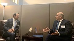 Δένδιας-Χριστοδουλίδης: Συντονισμός ενεργειών Ελλάδας-Κύπρου