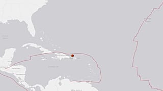 Un fuerte terremoto sacude Puerto RIco, amenazado por una tormenta tropical