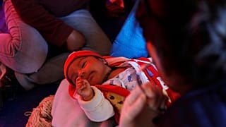 Cezayir'de bir hastanede çıkan yangın sonucu 8 bebek hayatını kaybetti