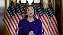 Nancy Pelosi, az amerikai Kongresszus elnöke bejelenti az „impeachment” eljárás elindítását