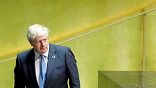 Αβεβαιότητα για Brexit και πολιτικές εξελίξεις 